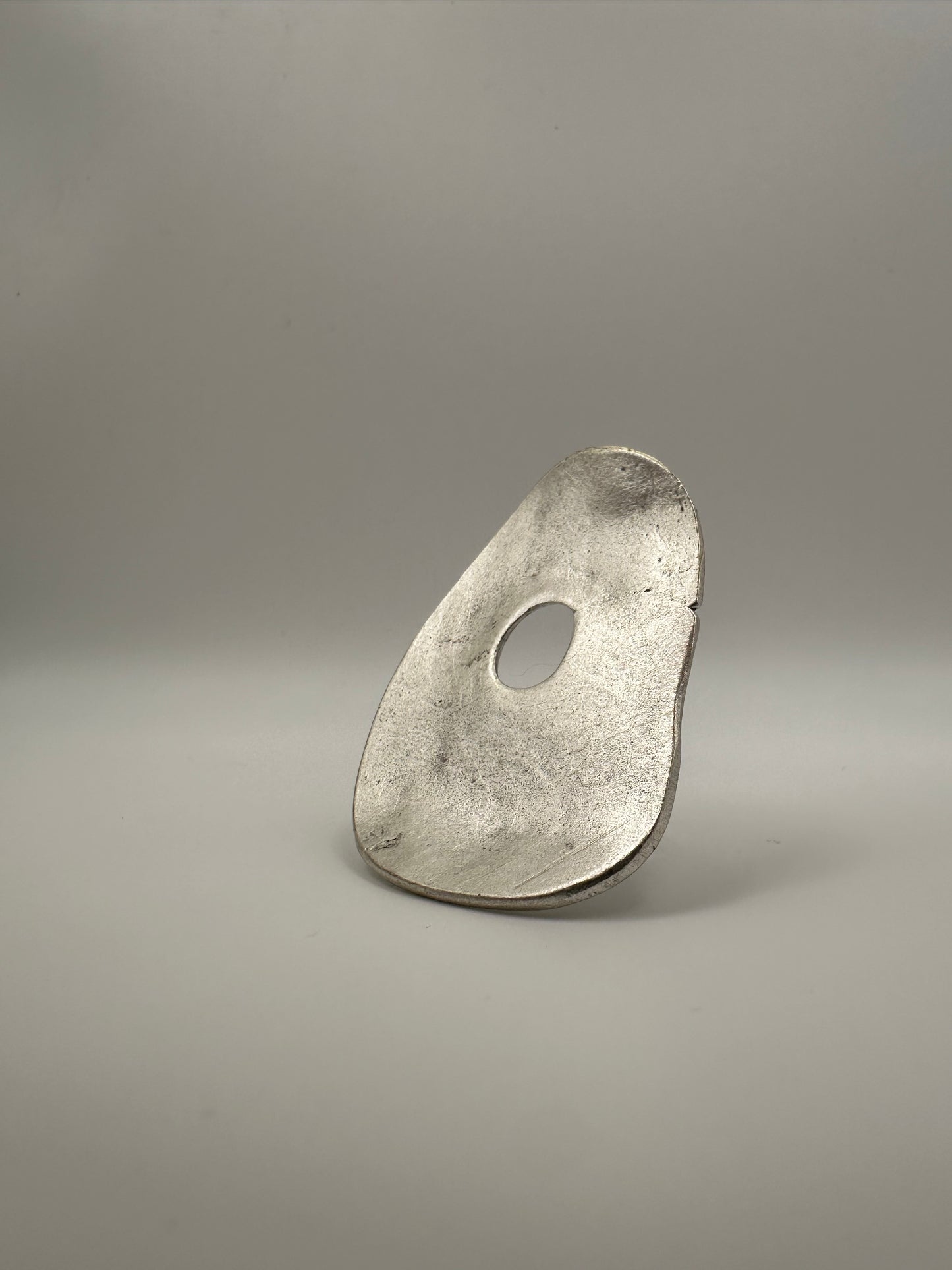 Round Dot Ring