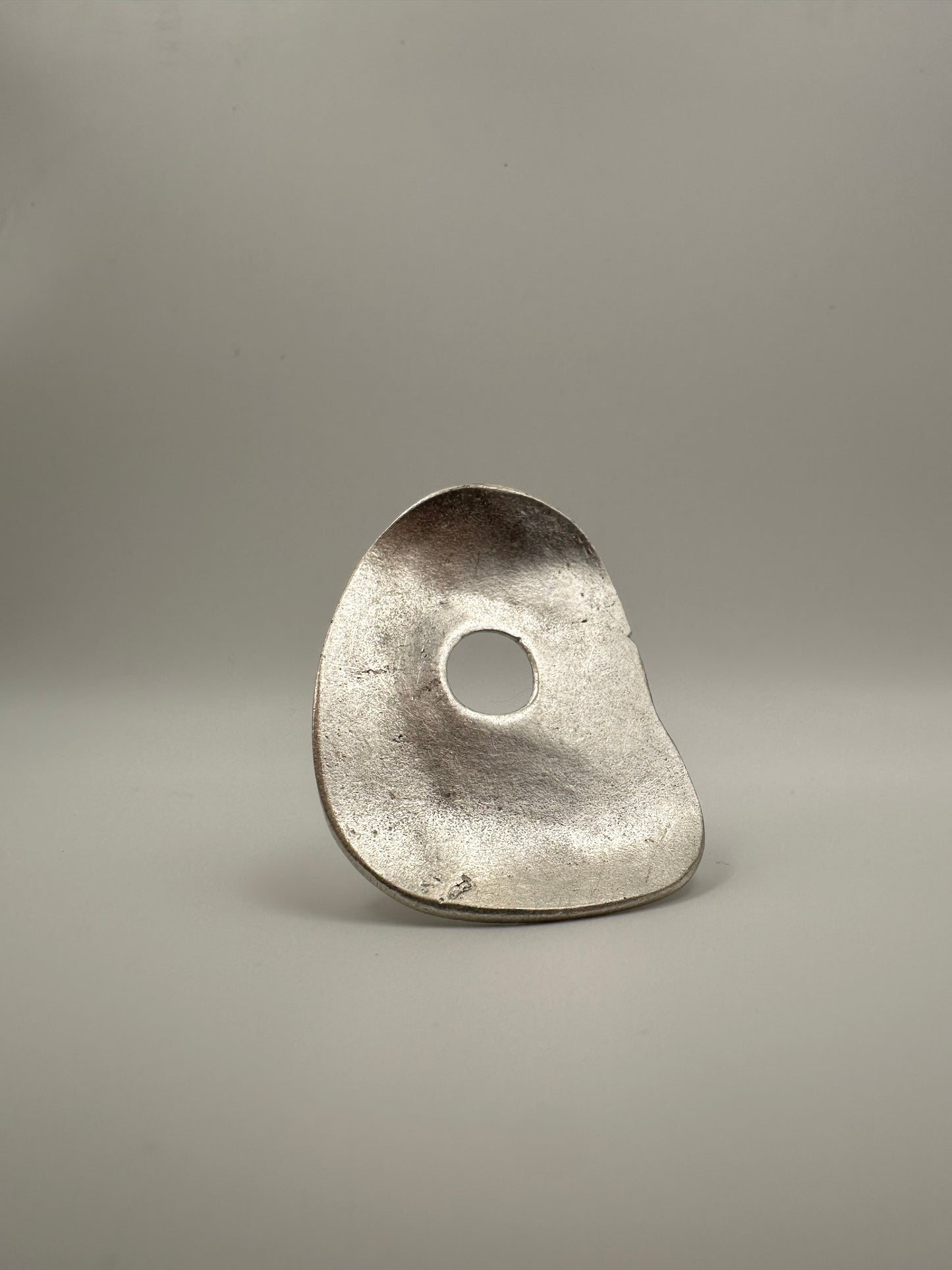 Round Dot Ring
