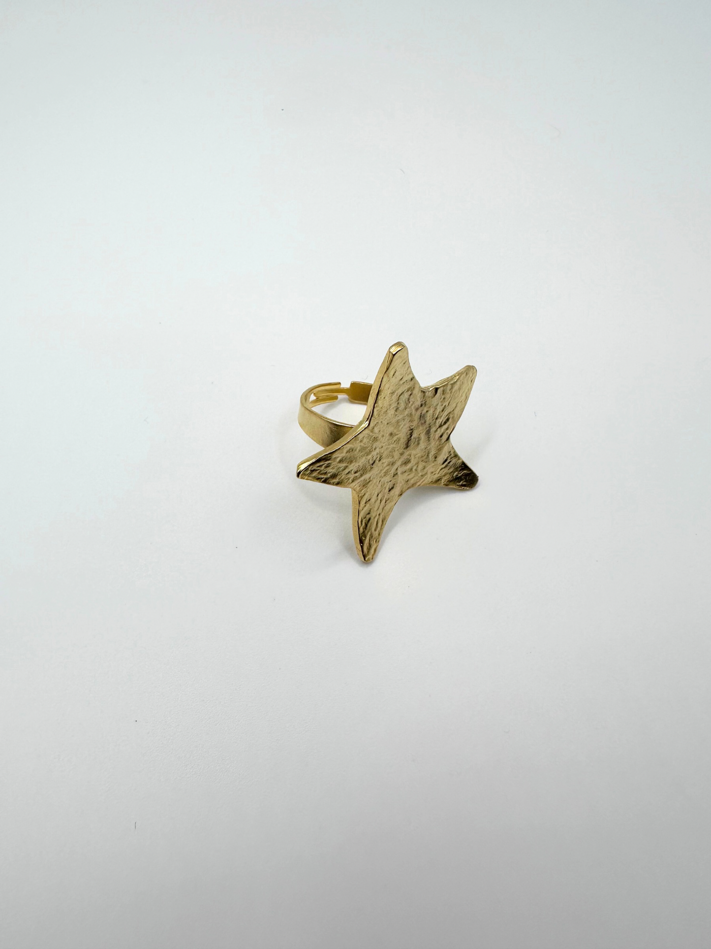 Gold Floating Star Ring