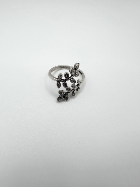 Silver Simple leaves Ring