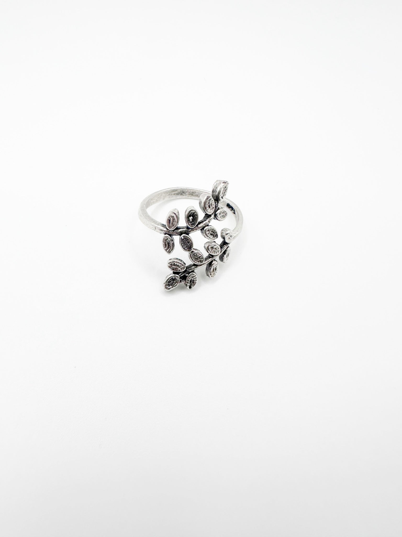 Silver Simple leaves Ring