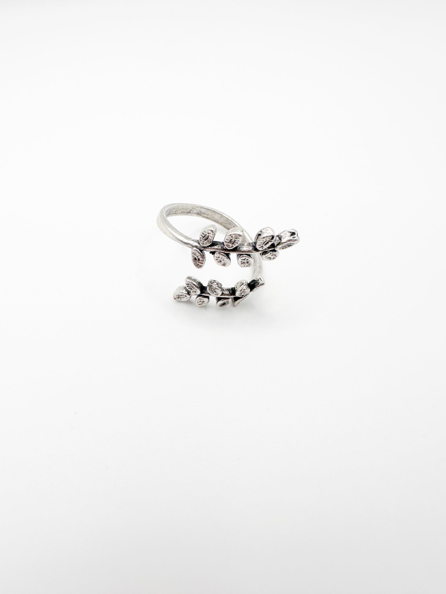 Silver Simple leaves Ring