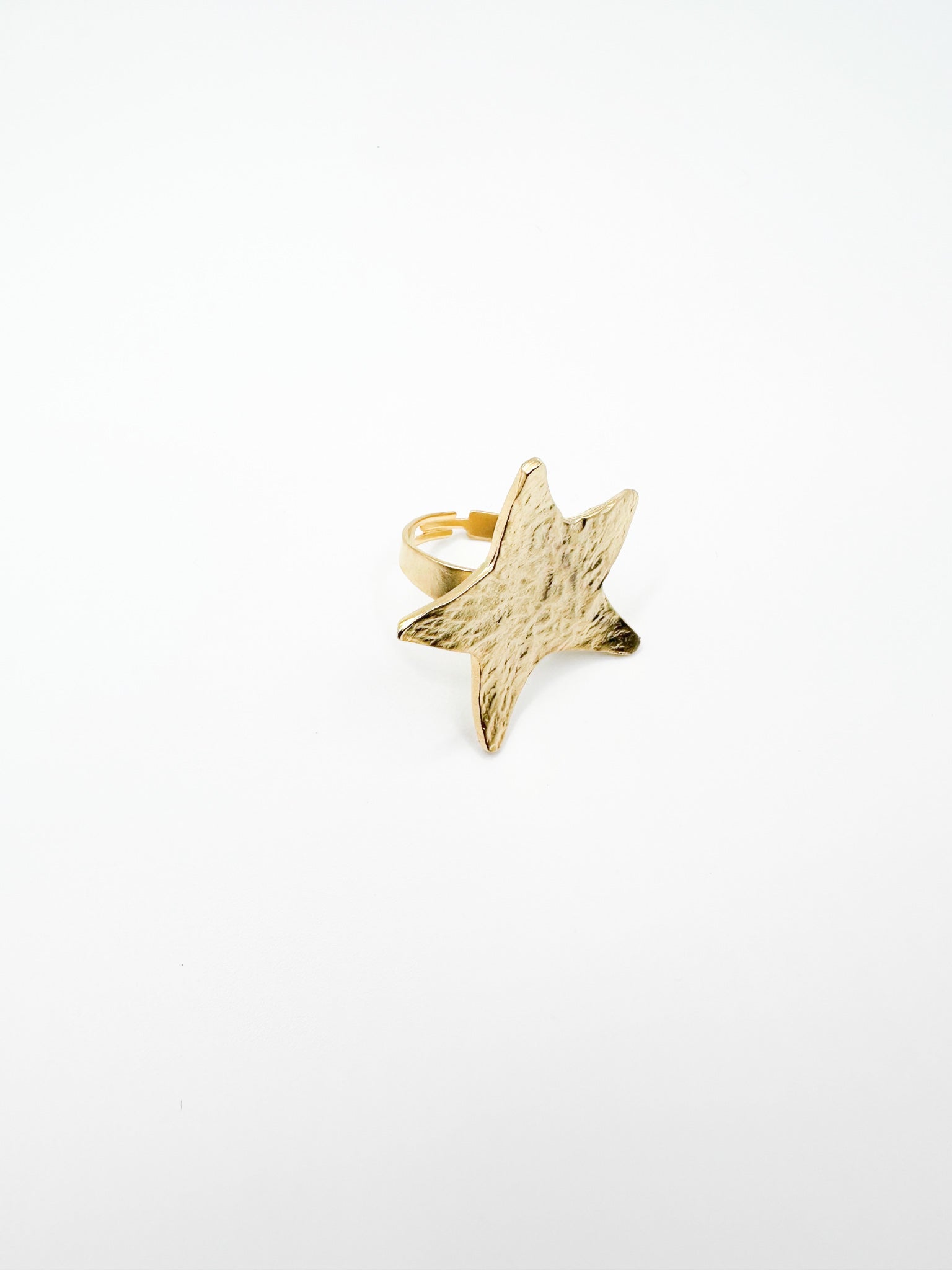 Gold Floating Star Ring