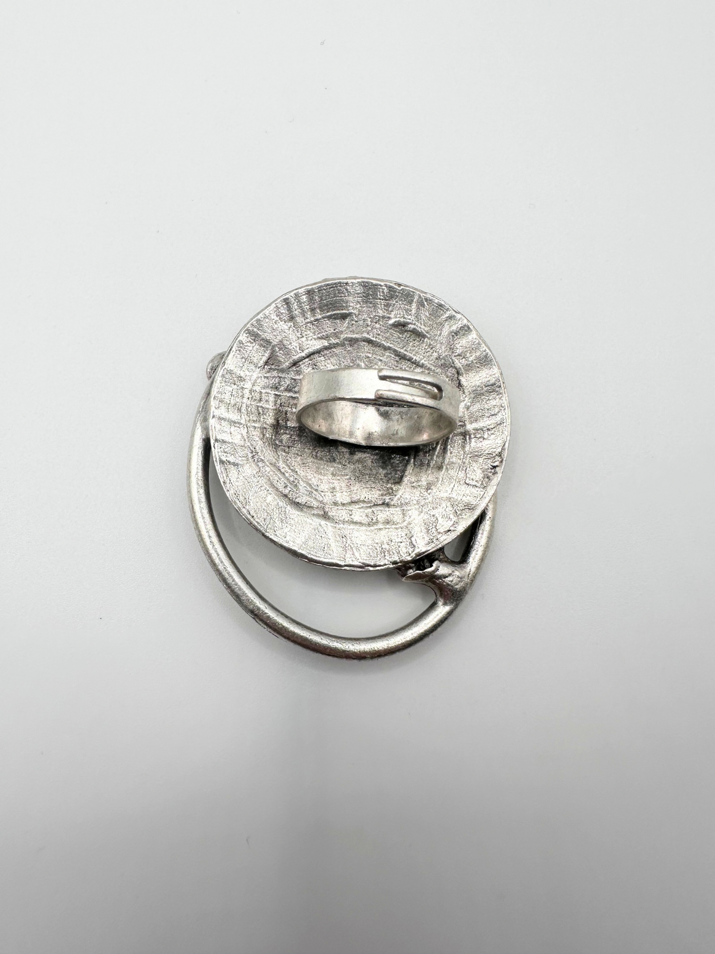 Silver Looping On Shield Ring