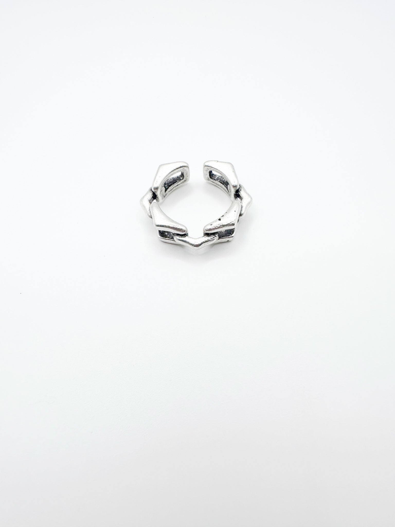 Silver Joint Buckles Ring