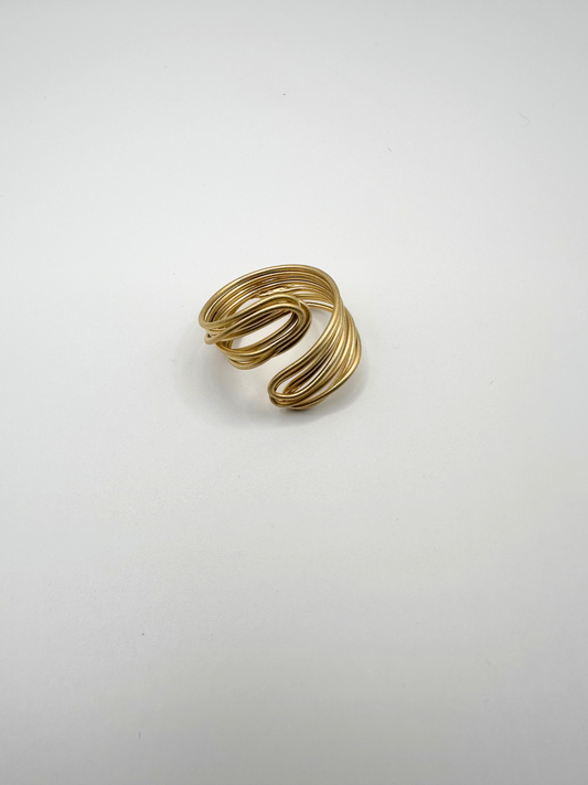 Gold Joint Strings Ring