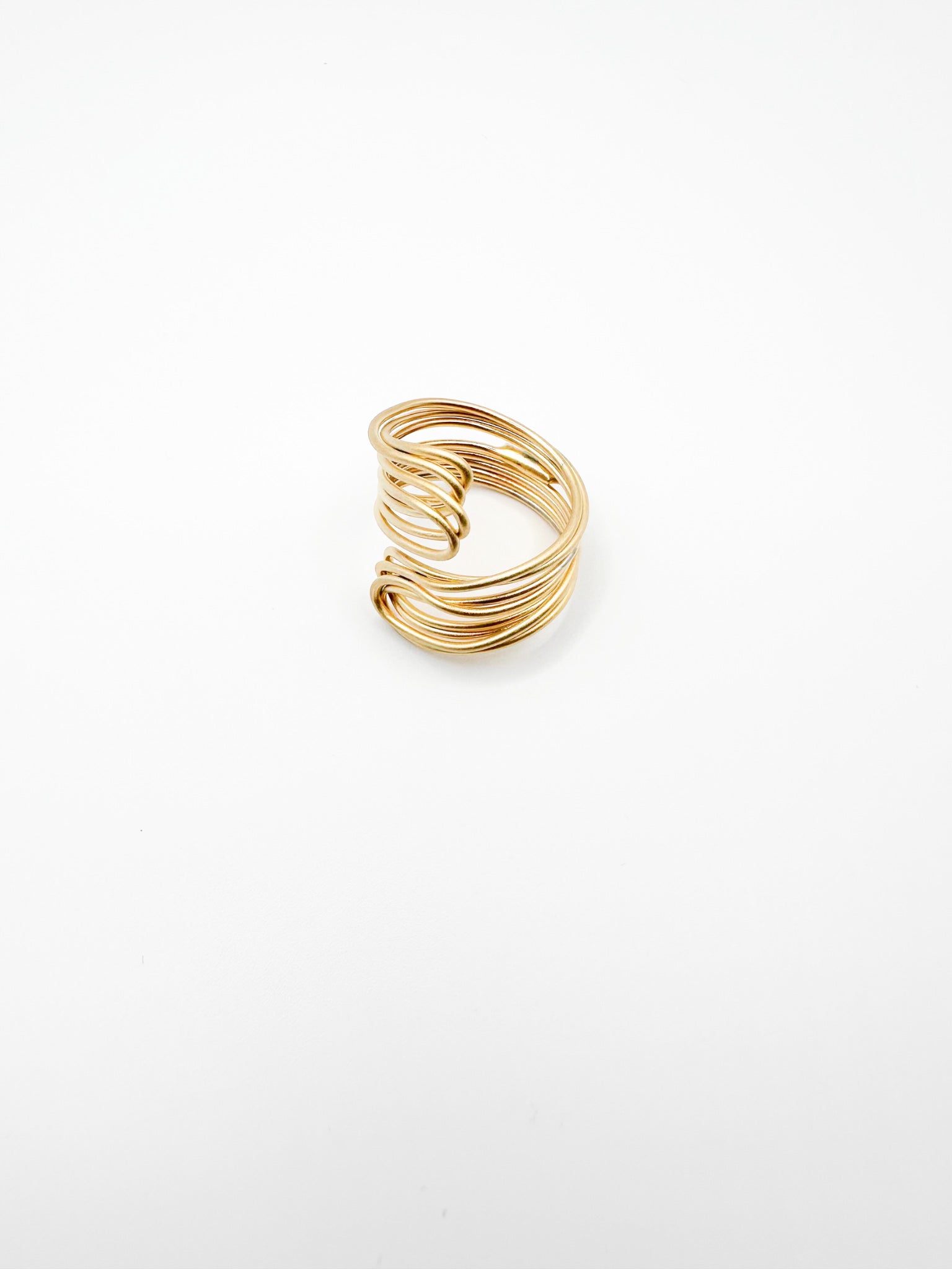 Gold Joint Strings Ring
